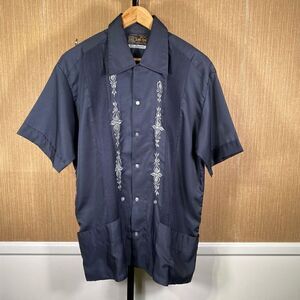 Guayaberas LOL-HA 80’s Embroidered Short Sleeve Button Down Shirt Blue XXL (44)